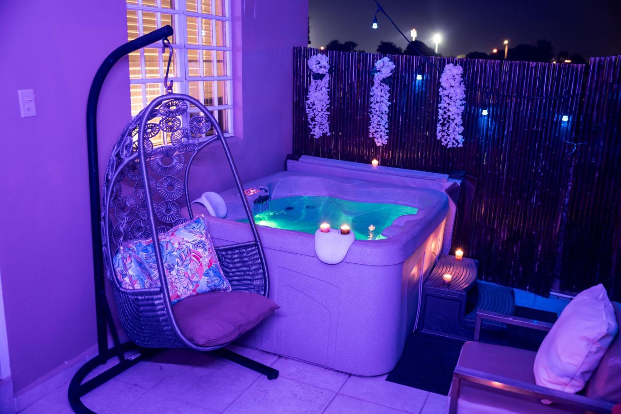 Апартаменты Private Jacuzzi Oasis With Mountain Views And Free Parking Понсе Экстерьер фото
